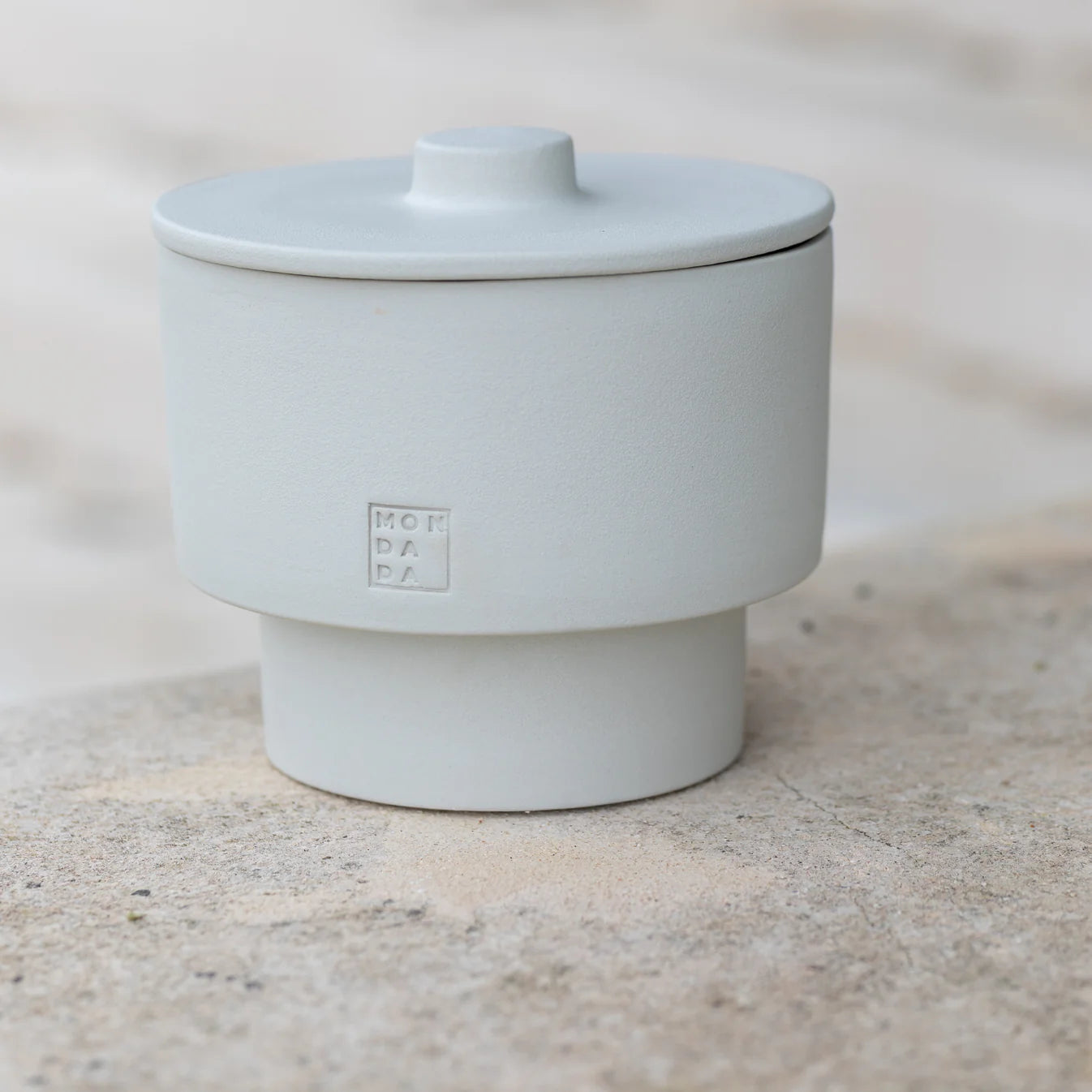 June Outdoor Candle THREE + lid - Dover