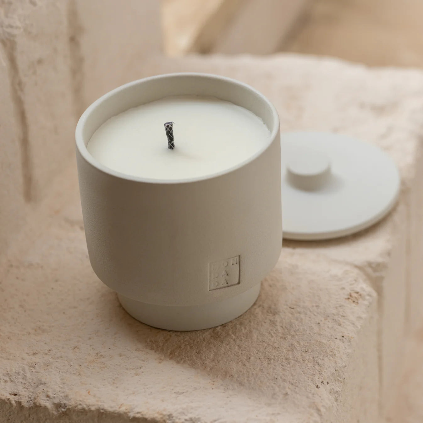 June Outdoor Candle ONE + lid - Dover