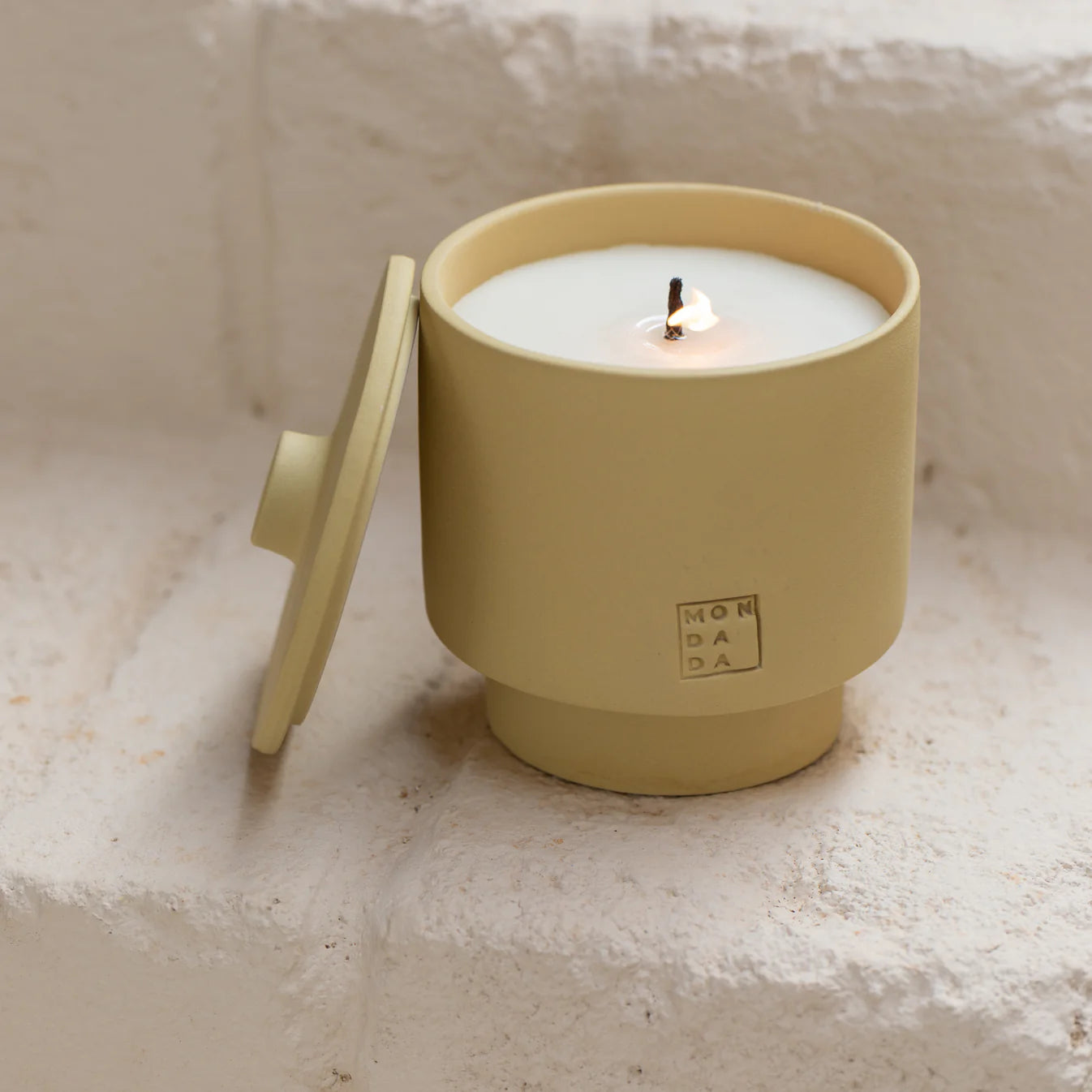 June Outdoor Candle ONE + lid - Sahara