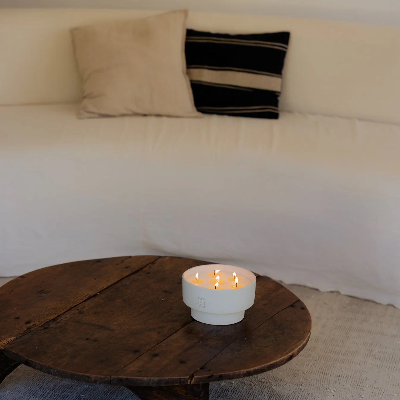 Octo Indoor Candle TWO - Dover