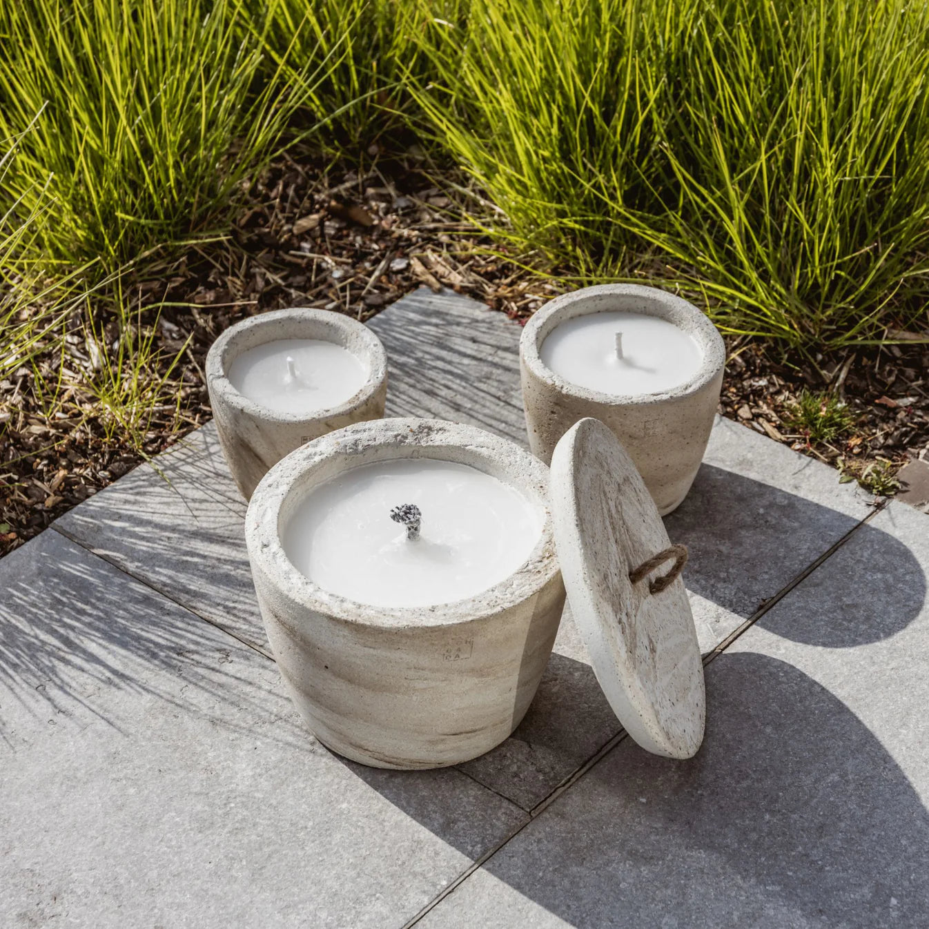 Urban Outdoor Garden Candle XL + lid - Ecru